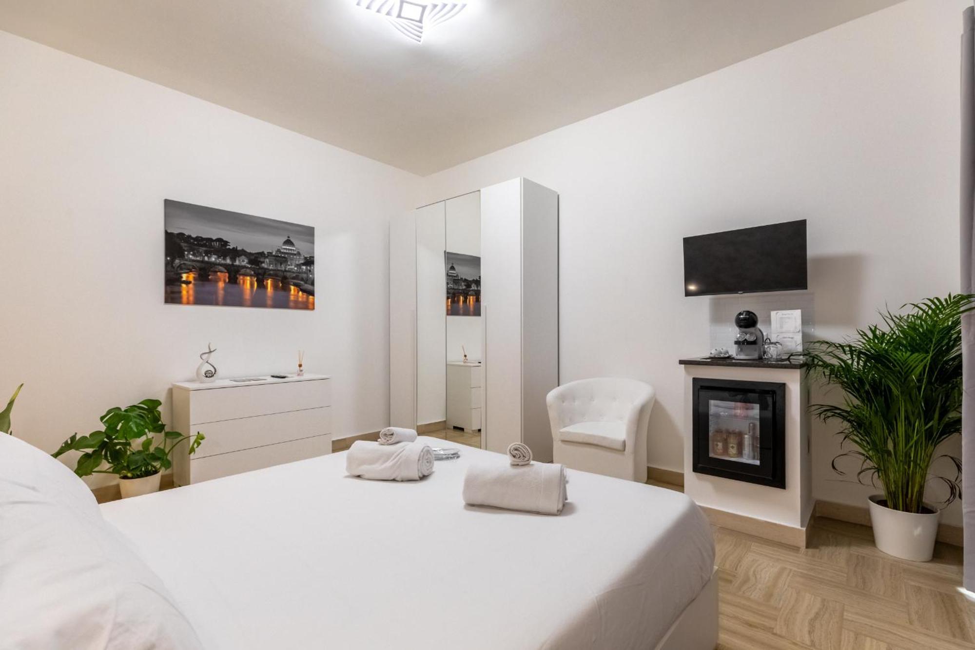 Gregorio VII Luxury Home Apartment Рим Екстериор снимка