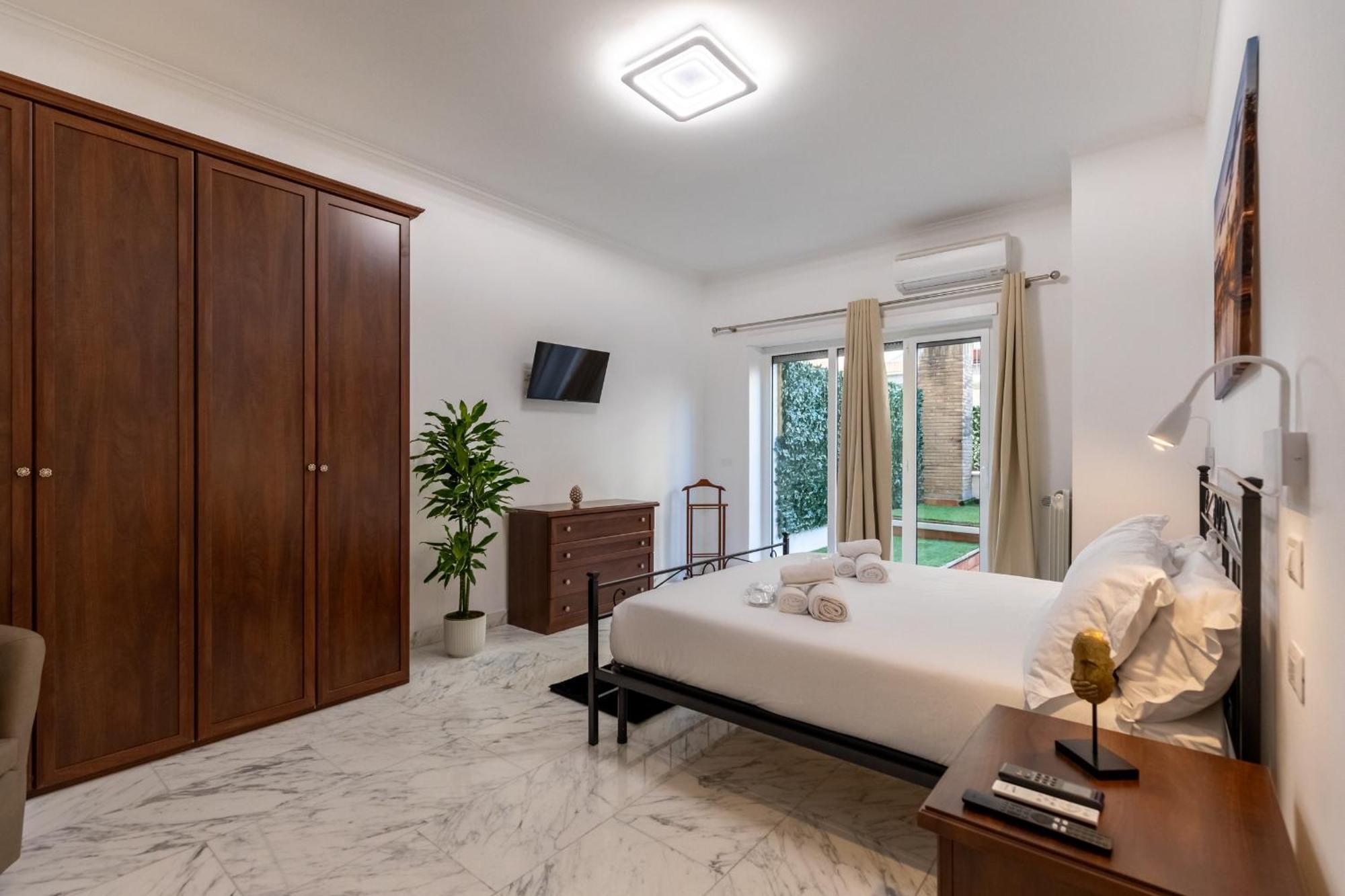Gregorio VII Luxury Home Apartment Рим Екстериор снимка